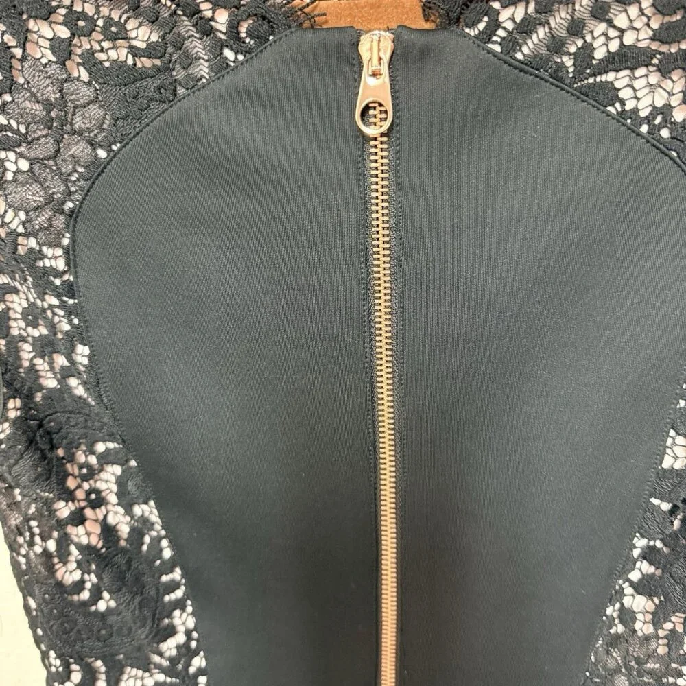 Ted Baker Dress Size 1 US Size 4 Black Pink Vivace Lace Shoulder - Picture 8 of 9